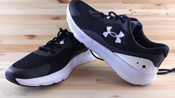 Best Sports Shoes for Men Under 1000